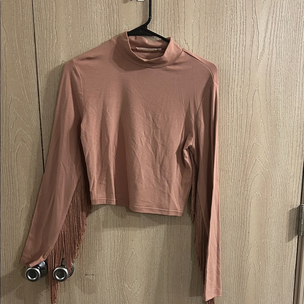 Ellison Fringe Detail Crop Top in Mauve